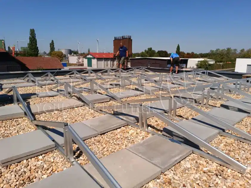 கிழக்கு-மேற்கு பாலாஸ்ட் சோலார் மவுண்டிங் சிஸ்டத்தை எப்படி நிறுவுவது?